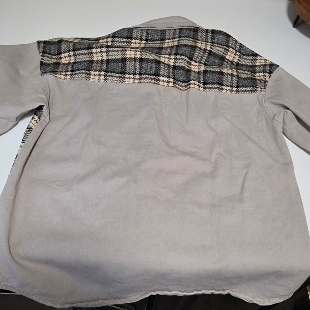 Plaid Jacket - Picture 3 of 3